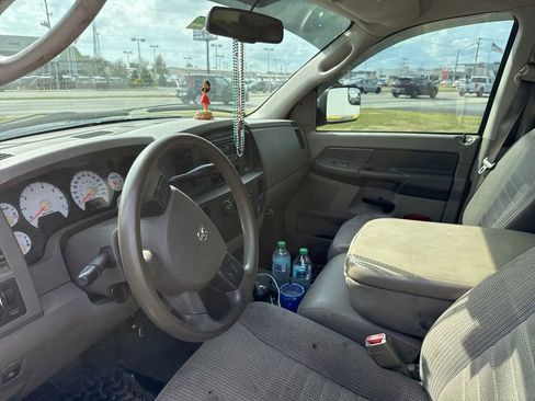 Used 2009 Dodge Ram 2500 Truck SXT image 7