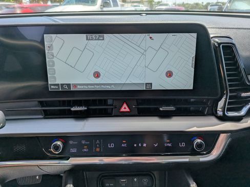 Certified 2023 Kia Sportage EX FWD image 22