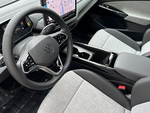 New 2025 Volkswagen ID.4 Pro image 9