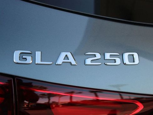 New 2026 Mercedes-Benz GLA 250 image 20