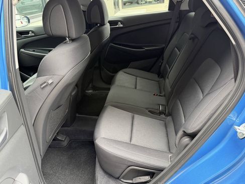 Used 2017 Hyundai Tucson SE AWD/4WD image 14