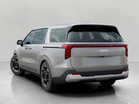 New 2026 Kia Carnival EX image 4