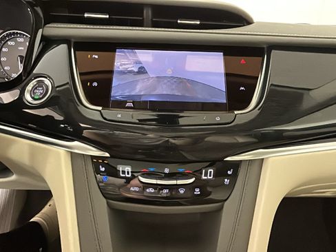 Used 2024 Cadillac XT6 Premium Luxury w/ LPO, Floor Liner Package AWD/4WD image 25