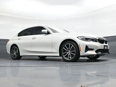 Used 2021 BMW 330i xDrive Sedan w/ Convenience Package image 30