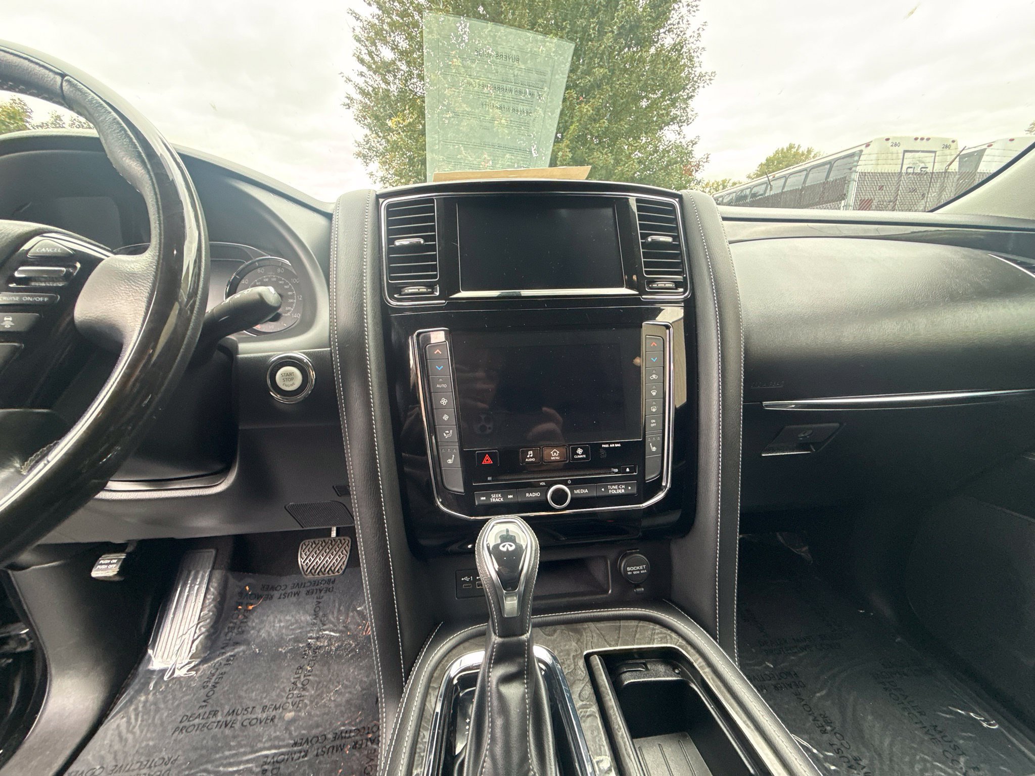 Used 2021 INFINITI QX80 Luxe AWD/4WD image 25
