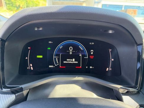 Used 2026 Toyota Camry SE w/ Convenience Package FWD image 14