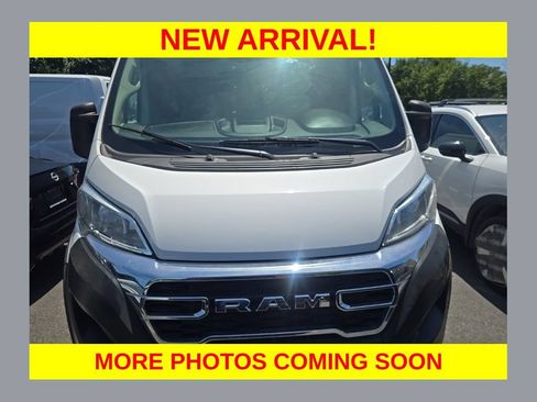 Used 2025 RAM ProMaster 2500 w/ U-Haul Equipment Group FWD image 1
