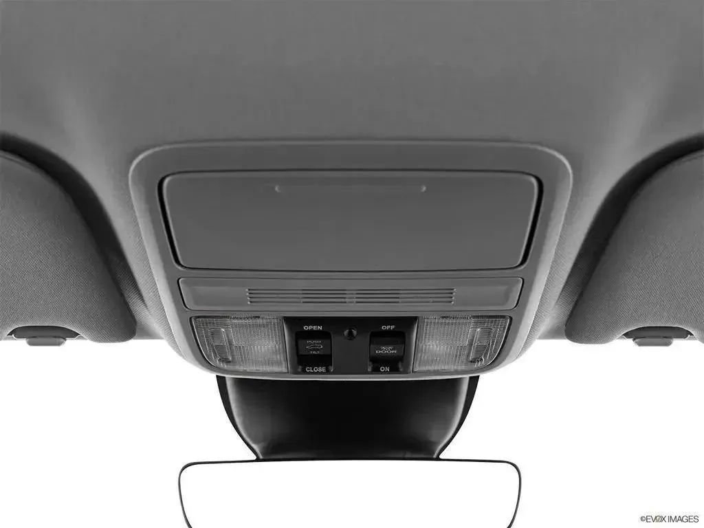 New 2027 Honda Odyssey Touring image 27