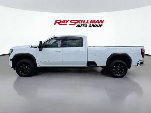 Used 2025 GMC Sierra 3500 AT4 w/ AT4 Premium Plus Package AWD/4WD image 4