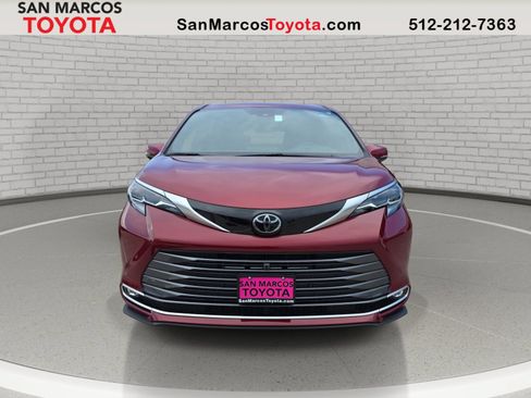 New 2026 Toyota Sienna Platinum AWD/4WD image 2