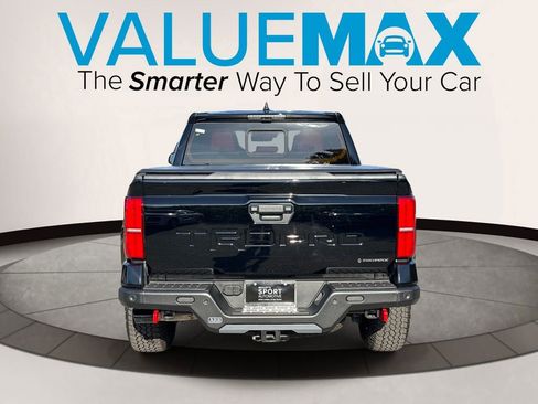 Used 2025 Toyota Tacoma TRD Pro AWD/4WD image 4