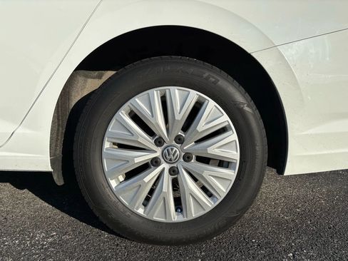 Used 2019 Volkswagen Jetta S w/ Driver Assistance Package image 25