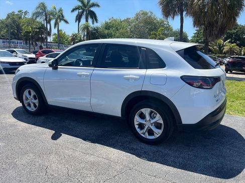 Used 2023 Honda HR-V LX image 7