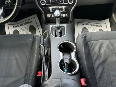 Used 2019 Ford Mustang GT w/ Equipment Group 301A RWD image 17