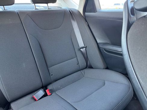 Used 2026 Kia K4 FWD image 36