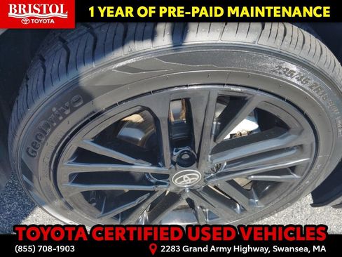 Certified 2025 Toyota Camry SE w/ Convenience Package AWD/4WD image 9