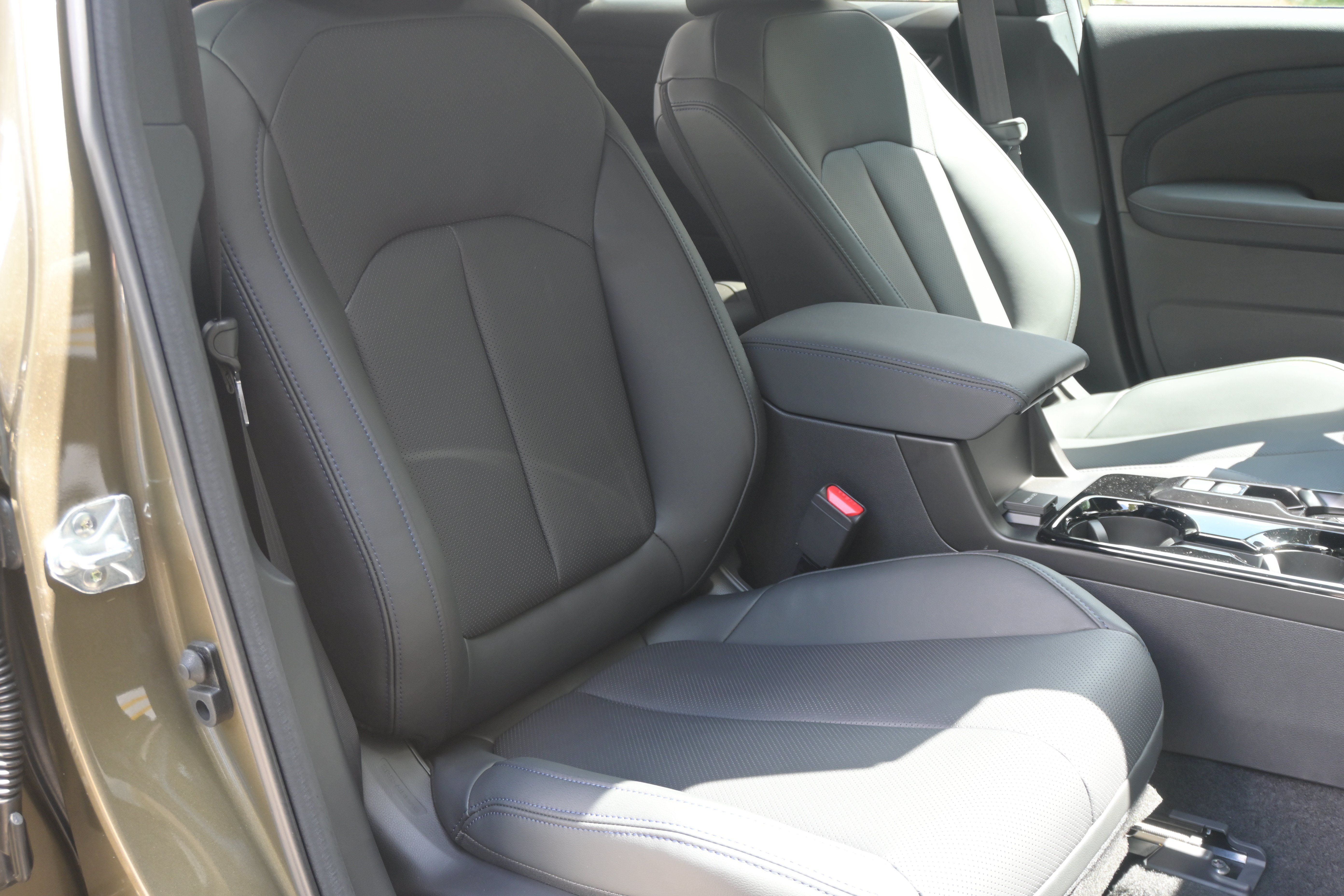New 2026 Subaru Forester Limited AWD/4WD image 34