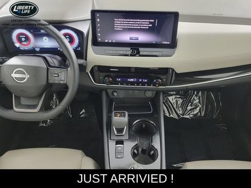 Used 2026 Nissan Rogue SL AWD/4WD image 21