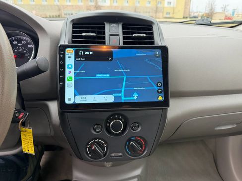 Used 2016 Nissan Versa SV image 12