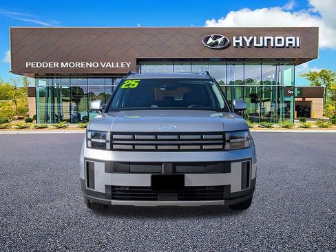 Certified 2025 Hyundai Santa Fe SEL image 9