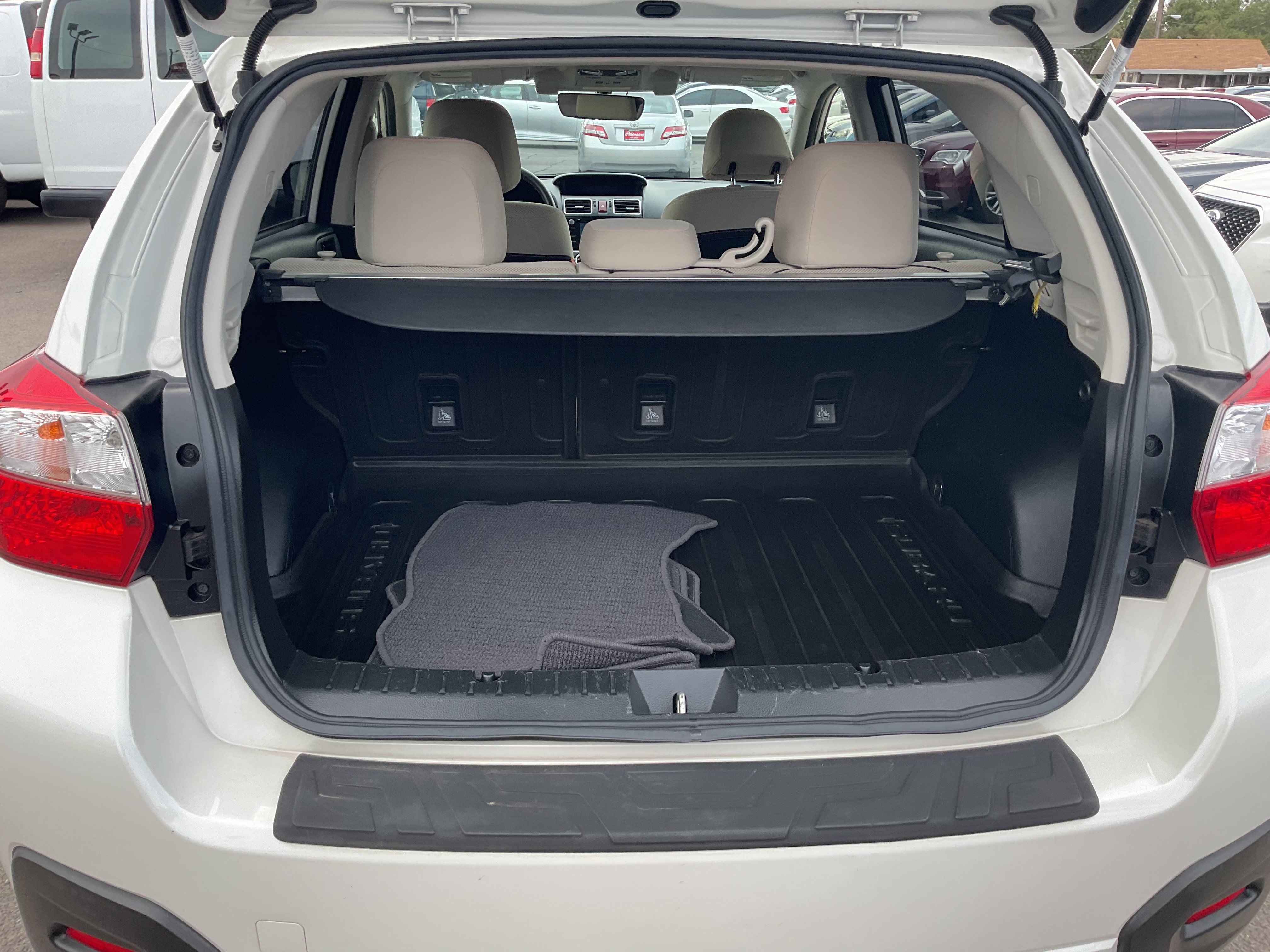 Used 2017 Subaru Crosstrek 2.0i Premium AWD/4WD image 10