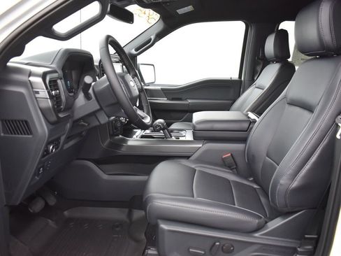 New 2025 Ford F150 Lariat w/ Equipment Group 501A Mid image 10