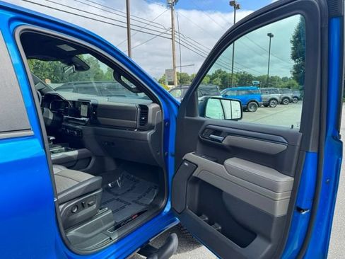 Used 2022 Chevrolet Silverado 1500 ZR2 AWD/4WD image 15