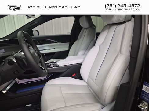 New 2026 Cadillac Lyriq Sport w/ LPO, Floor Liner Package image 11