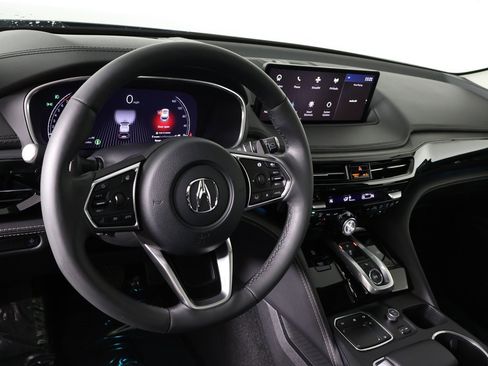 Used 2024 Acura MDX SH-AWD w/ Advance Package image 29