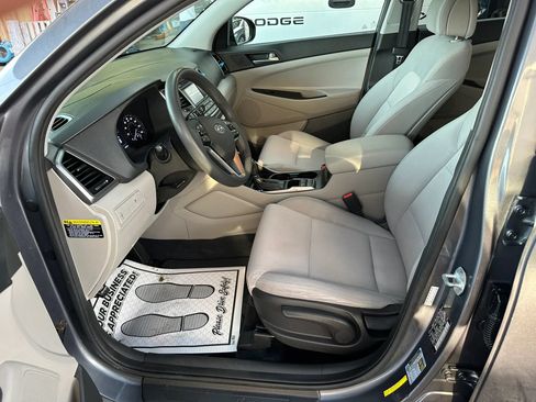 Used 2018 Hyundai Tucson SE FWD image 4