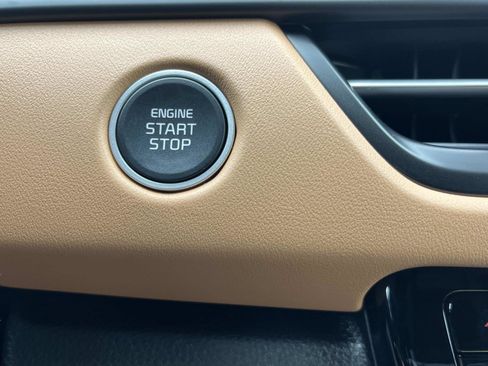 New 2026 Kia Seltos EX image 32