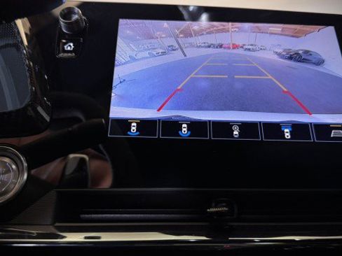 Used 2023 Chevrolet Corvette Stingray Premium Cpe w/ Z51 Performance Package image 6