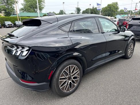 Used 2025 Ford Mustang Mach-E Premium AWD/4WD image 6
