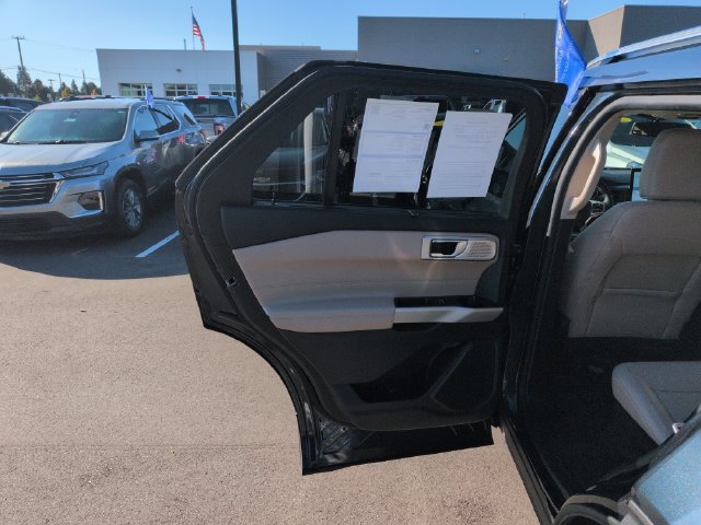 Certified 2023 Ford Explorer Limited w/ Limited Technology Package AWD/4WD image 23