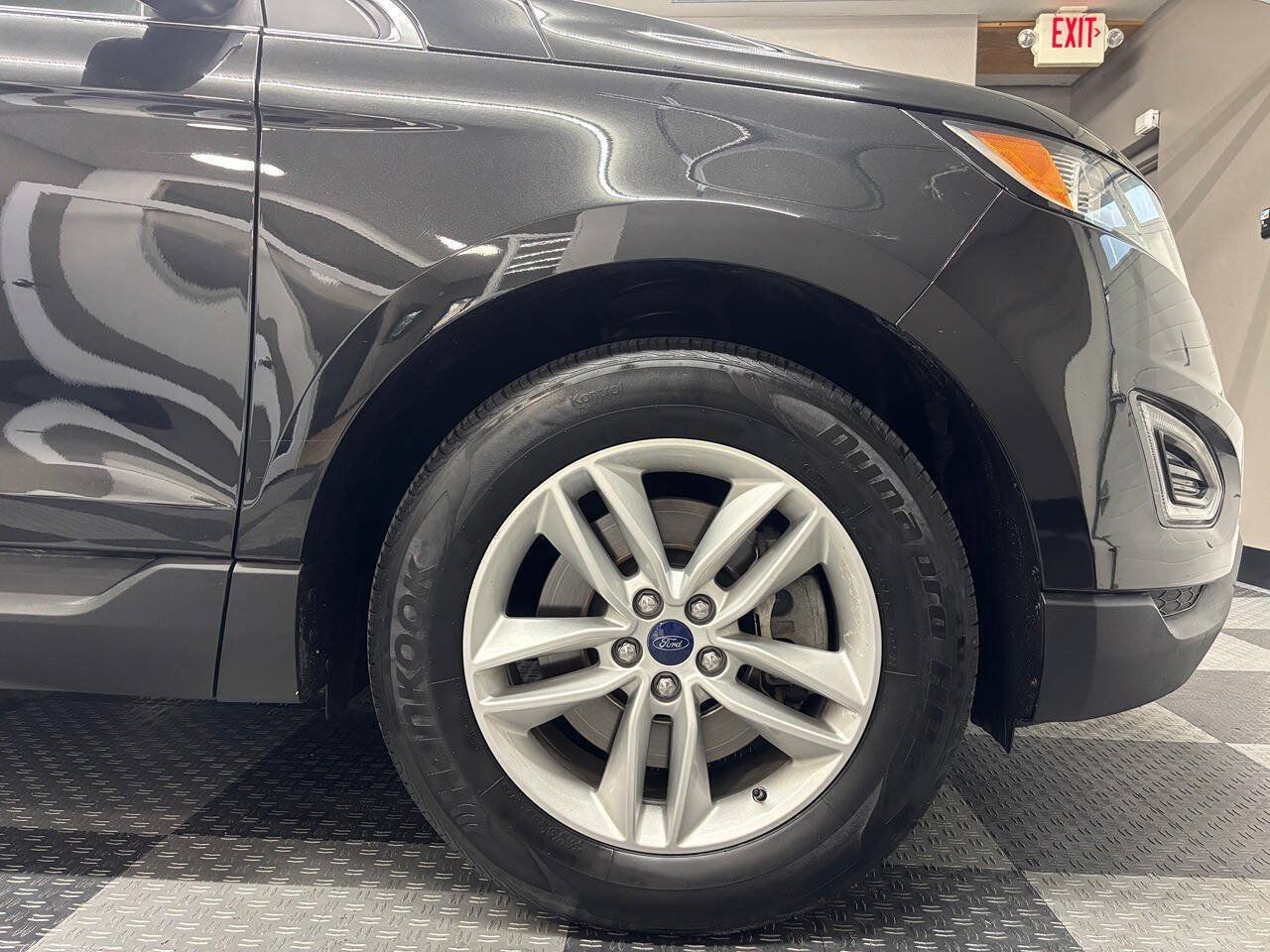 Used 2015 Ford Edge SEL w/ Equipment Group 201A AWD/4WD image 5