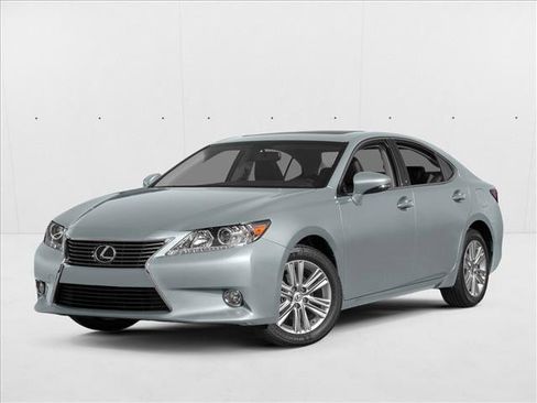 Used 2015 Lexus ES 350 w/ Luxury Package FWD image 1
