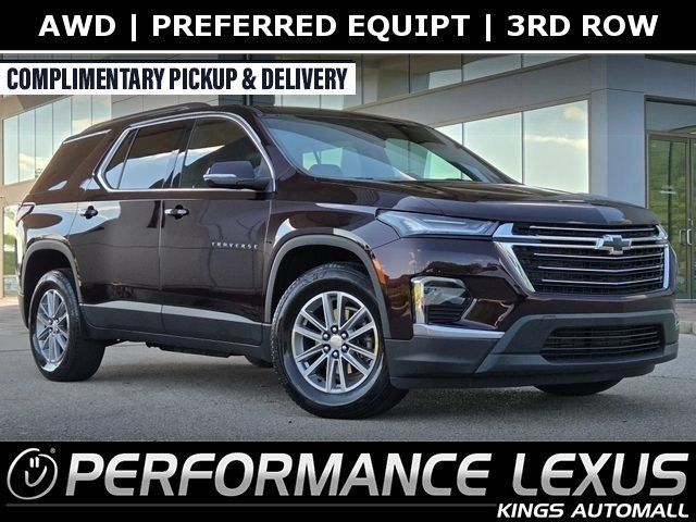 Used 2023 Chevrolet Traverse LT AWD/4WD image 1