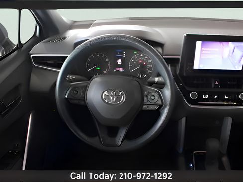 Used 2024 Toyota Corolla Cross AWD Hybrid image 24