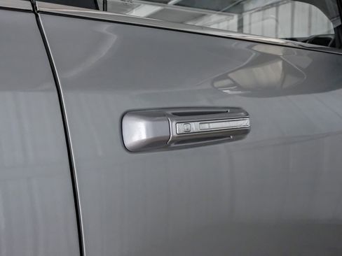 Used 2022 RAM 3500 Laramie AWD/4WD image 41