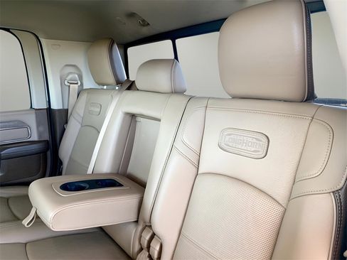 Used 2020 RAM 2500 Limited image 19