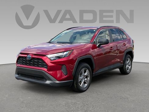 Used 2023 Toyota RAV4 LE AWD/4WD image 24