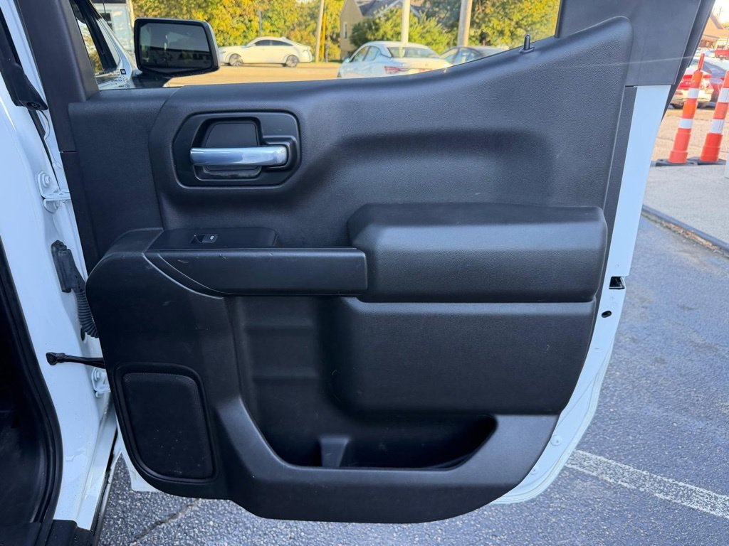 Used 2021 GMC Sierra 1500 4x4 Crew Cab w/ Sierra Value Package image 25