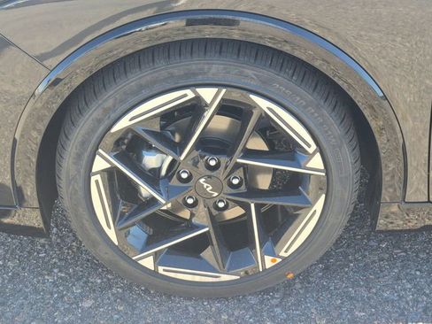 New 2025 Kia K4 GT-Line w/ GT-Line Premium Package image 17