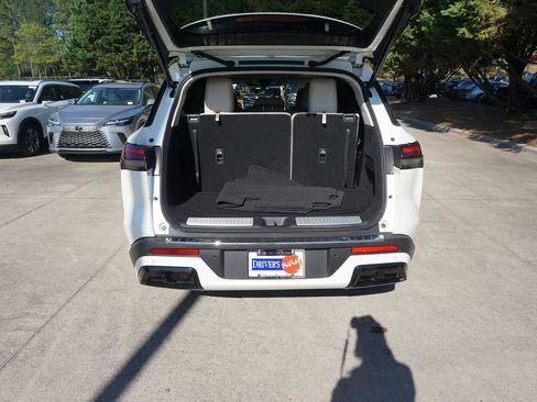 Used 2023 INFINITI QX60 Luxe w/ Cargo Package image 17