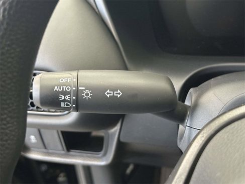 New 2026 Honda HR-V LX image 19