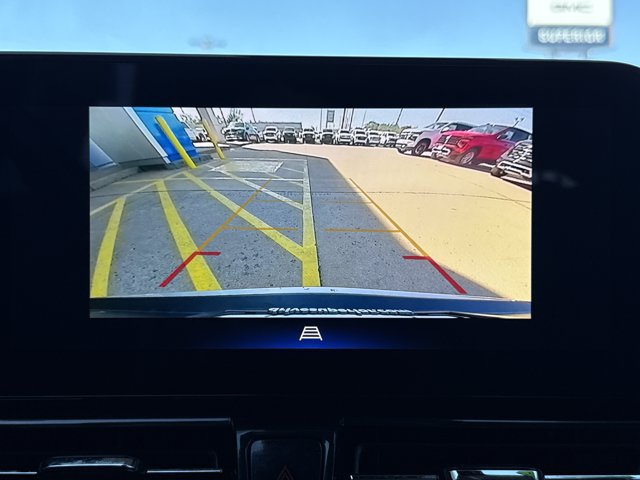 Used 2025 Chevrolet TrailBlazer LT w/ LT Cold Weather Package FWD image 17