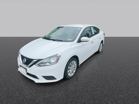 Used 2016 Nissan Sentra S FWD image 5