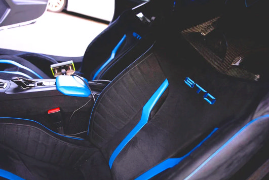 Used 2022 Lamborghini Huracan STO RWD image 70