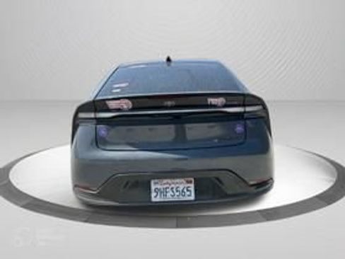 Used 2023 Toyota Prius Prime Premium FWD image 6