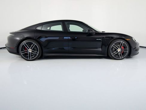 Certified 2025 Porsche Taycan 4S image 11